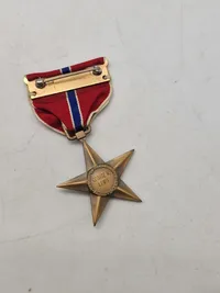 Originalt lot fra falden US soldat WW2 KIA 1 Lt George Milton Lewis (1920-1944) papirer medfølger ikke