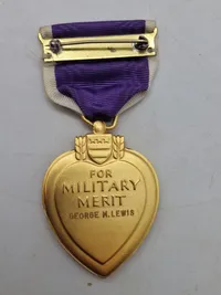 Originalt lot fra falden US soldat WW2 KIA 1 Lt George Milton Lewis (1920-1944) papirer medfølger ikke