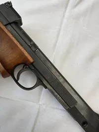 Hämmerh International kaliber 22 long, Serie nummer G33515 banepistol