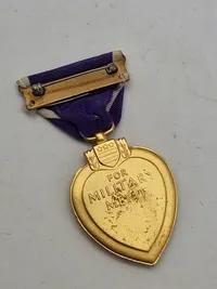 Originalt WW2 purple heart med nummer