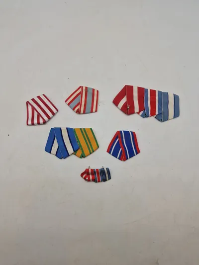 Samling medaljebånd