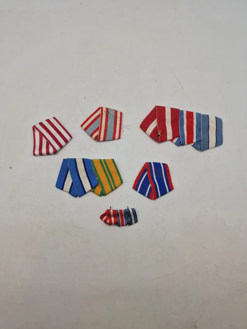 Samling medaljebånd