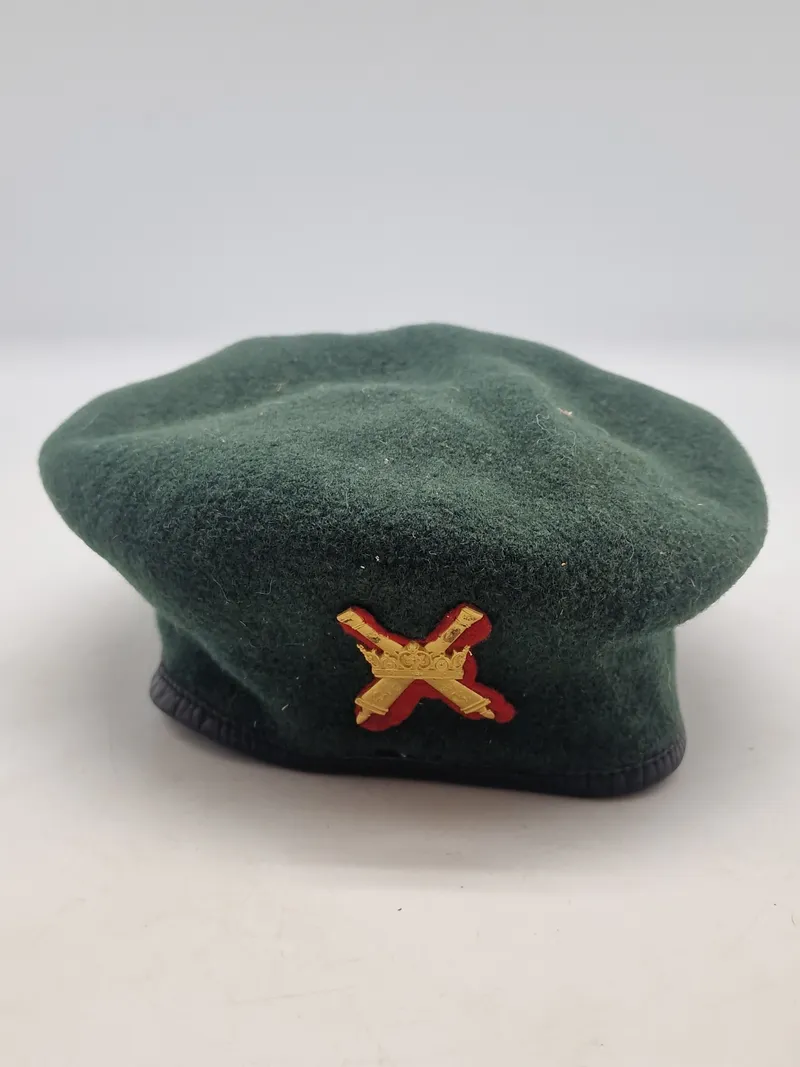 Artilleri baret