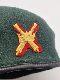 Artilleri baret