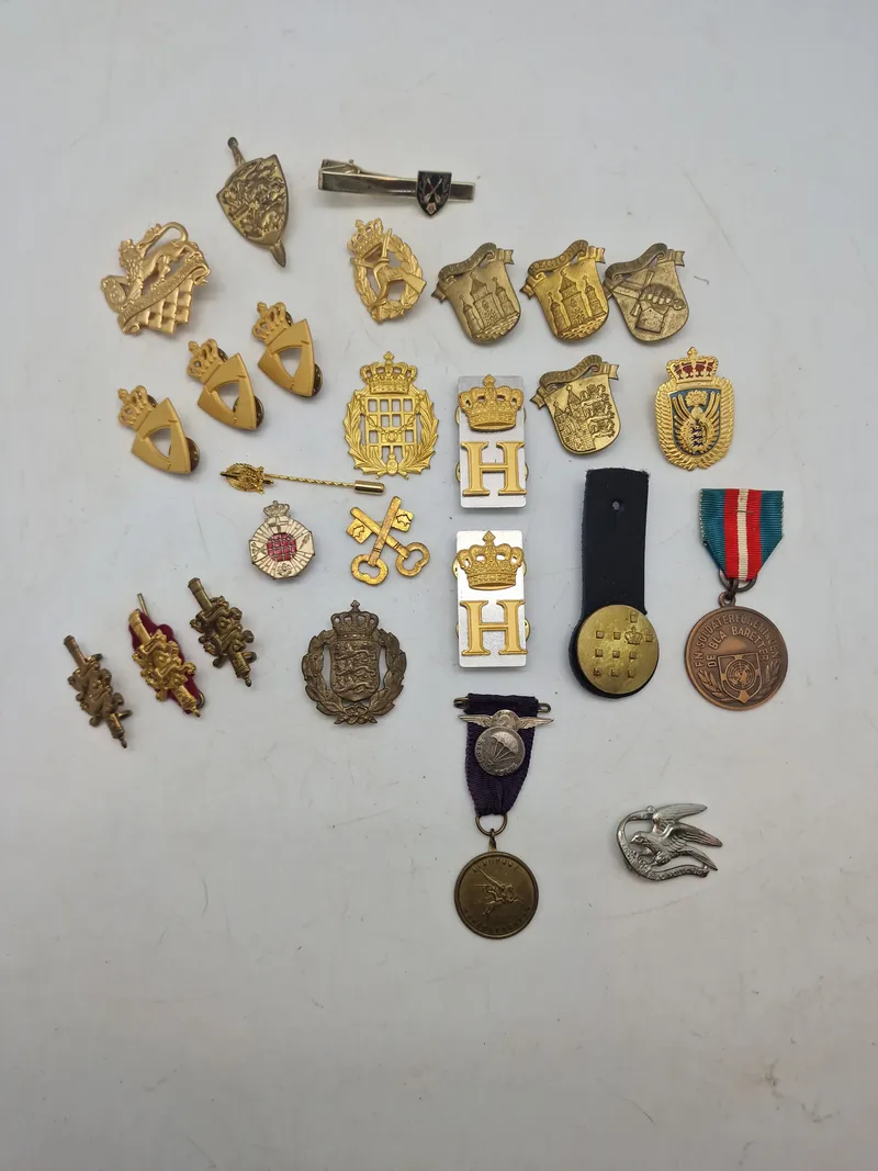 Samling diverse militaria