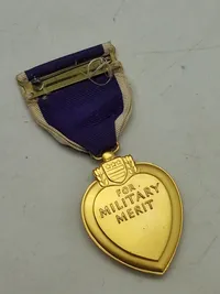 Originalt WW2 purple heart med nummer