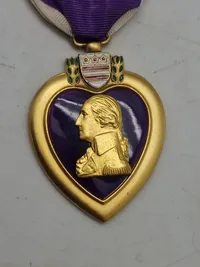 Originalt Purple Heart fra falden US soldat WW2: James Wayland Brewster 1915-1945
