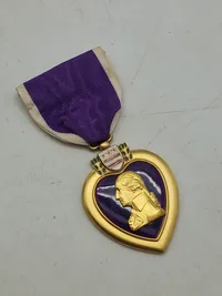 Originalt Purple Heart fra falden US soldat WW2: James Wayland Brewster 1915-1945