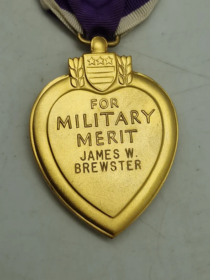 Originalt Purple Heart fra falden US soldat WW2: James Wayland Brewster 1915-1945