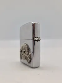 original Zippo med pansermærke