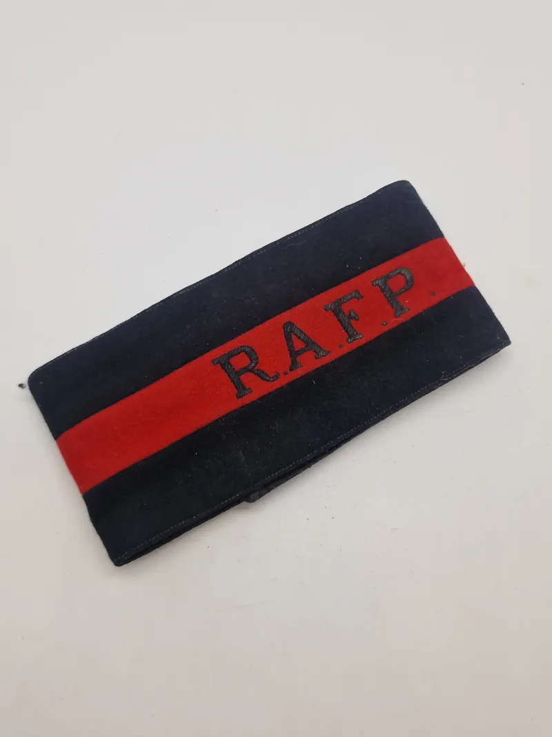 Originalt Engelsk WW2 RAF politi armbind