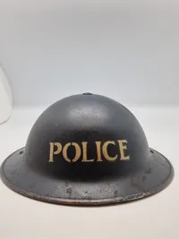 Original Engelsk WW2 hjelm