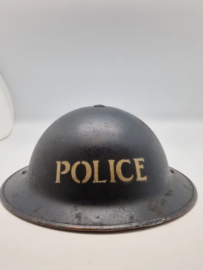 Original Engelsk WW2 hjelm