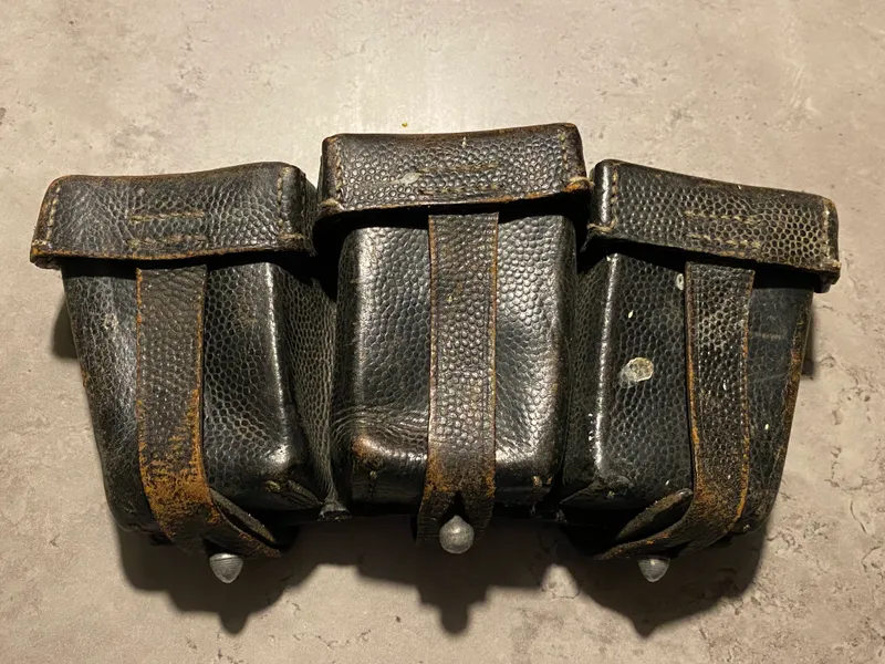 Original Kriegsmarine K98 taske - komplet med alle skillerum og remme - super stemplet bagpå