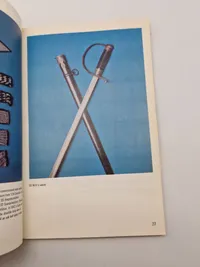 Militaria bog