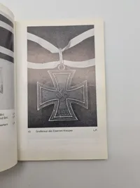 Militaria bog