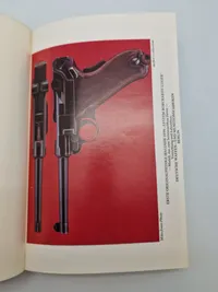 Militaria bog