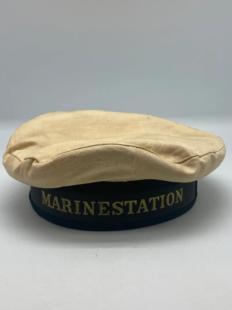 Original hue for søværnet - Marinestation