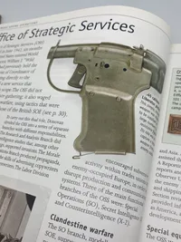 Militaria bog