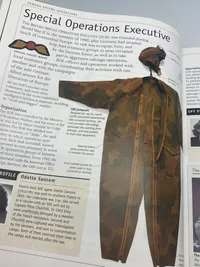Militaria bog