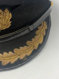 Original kasket fra søværnet (Orlogskaptajn)