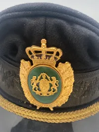 Original kasket fra det danske politi