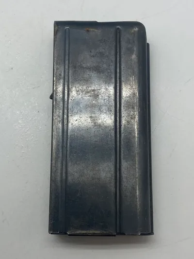 Originalt magasin for US carbine nedkastet til den danske modstandsbevægelse