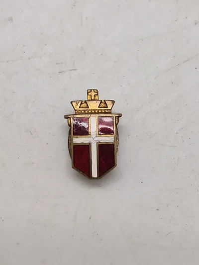 National pin