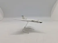 Veludført flymodel metal