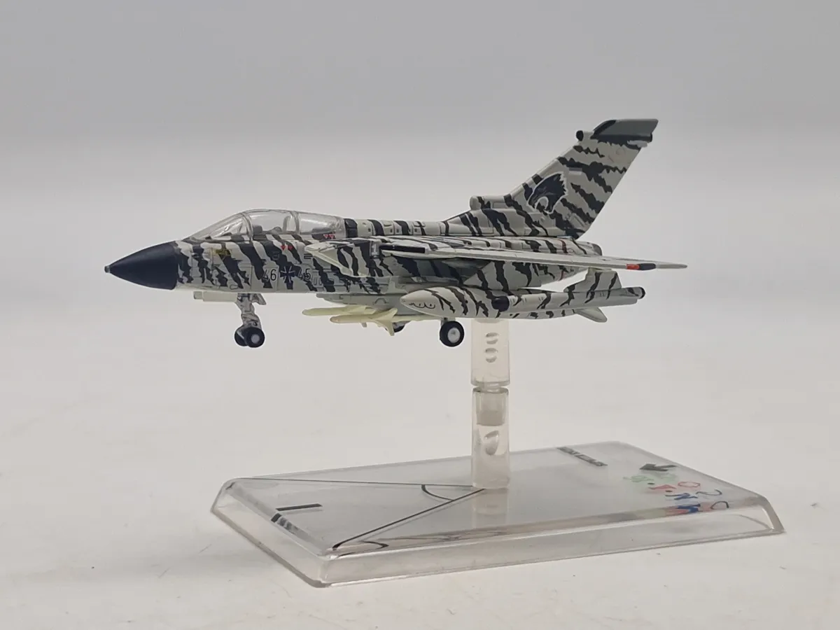 Veludført flymodel metal
