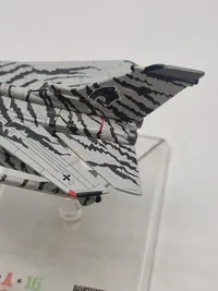 Veludført flymodel metal