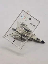 Veludført flymodel metal