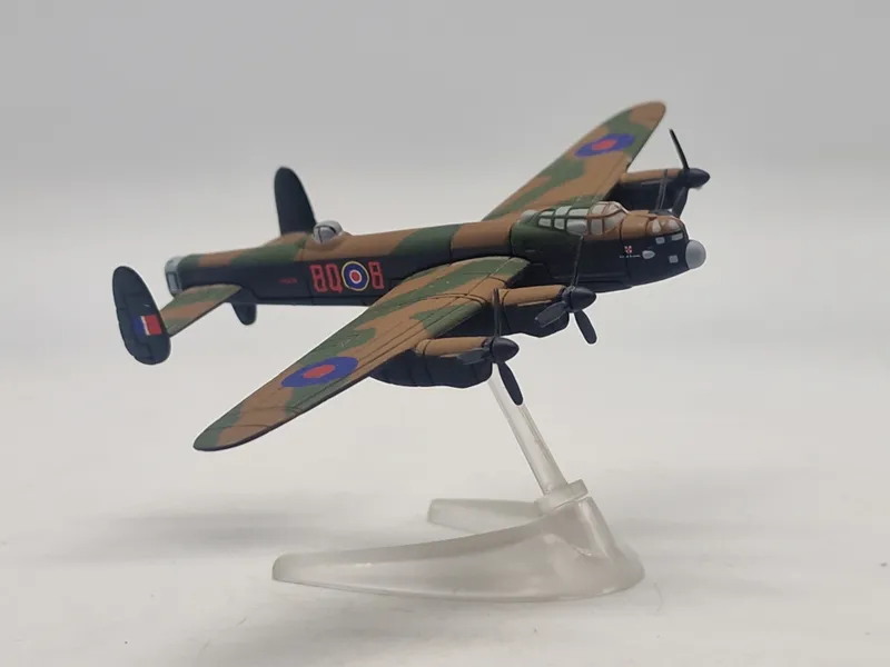 Veludført flymodel metal