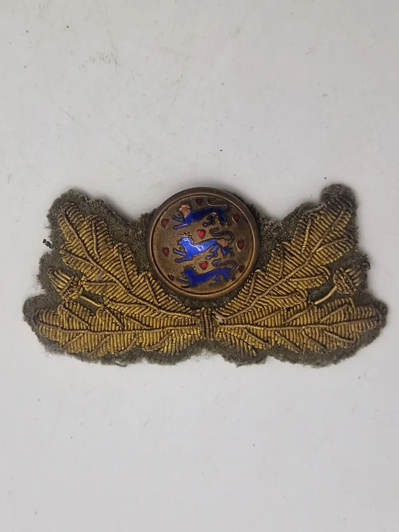 Originalt egeløv fra Dansk model 23 kasket