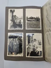 Originalt Album og Ahnenpass  og foto album fra Dansk SS frivillig Stammerjohan der faldt på Østfronten