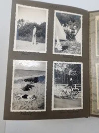 Originalt Album og Ahnenpass  og foto album fra Dansk SS frivillig Stammerjohan der faldt på Østfronten