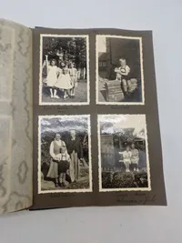 Originalt Album og Ahnenpass  og foto album fra Dansk SS frivillig Stammerjohan der faldt på Østfronten