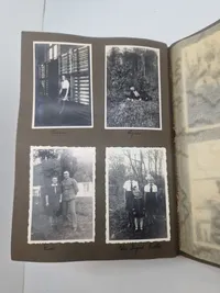 Originalt Album og Ahnenpass  og foto album fra Dansk SS frivillig Stammerjohan der faldt på Østfronten
