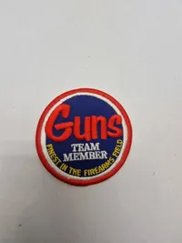 Samling patches med våben og ammunition