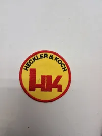 Samling patches med våben og ammunition