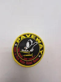 Samling patches med våben og ammunition