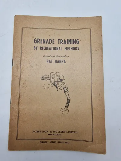 Originalt Engelsk WW2 hæfte granat træning