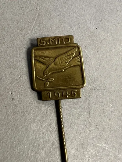 Original 5 Maj pin