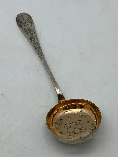 Original strøske med initialer - hoved forgyldt