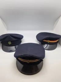 Samling originale KTAS kasketter