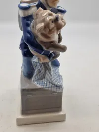 Soldaten og hunden fra Fyrtøjet, Royal Copenhagen figur nr. 1156