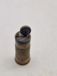 Lighter i form af patron