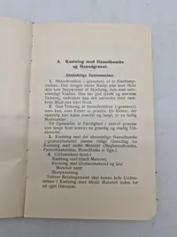 Samling originale instruktioner for kastning af håndbombe og håndgranat