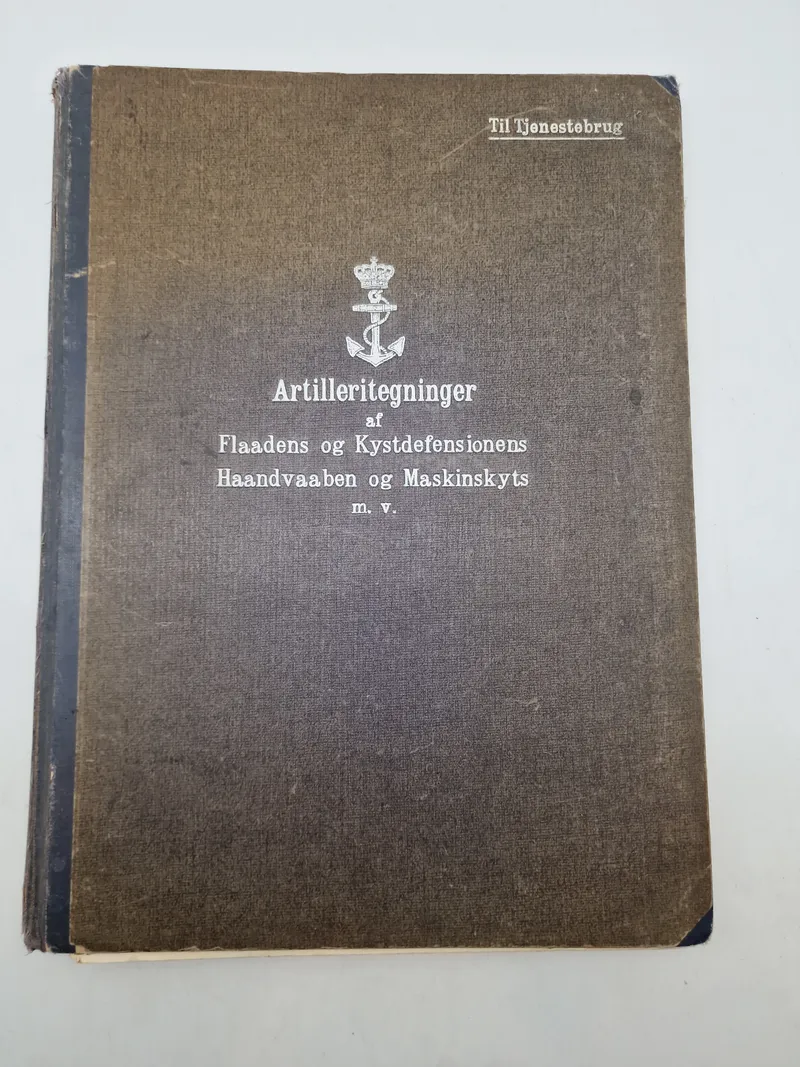 Original våbenbog 1942