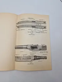 Originalt hæfte - foreløbig beskrivelse af 20 mm maskinkanon og ammunition